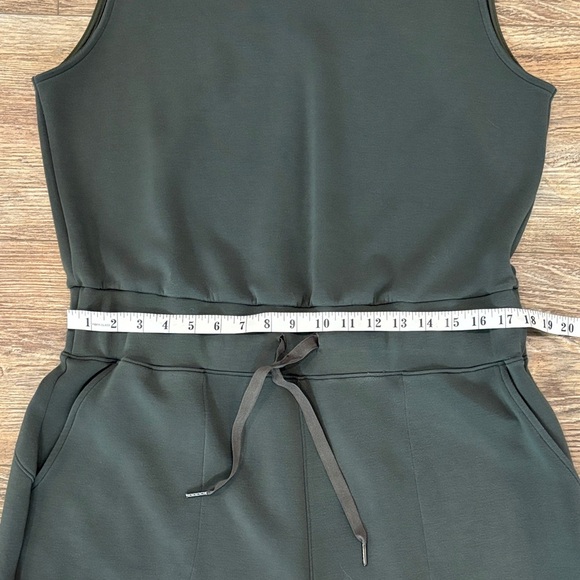 SPANX Air Essentials Sleeveless Wide Leg Pants Olive Jumpsuit Size 1X Petite - Picture 9 of 12